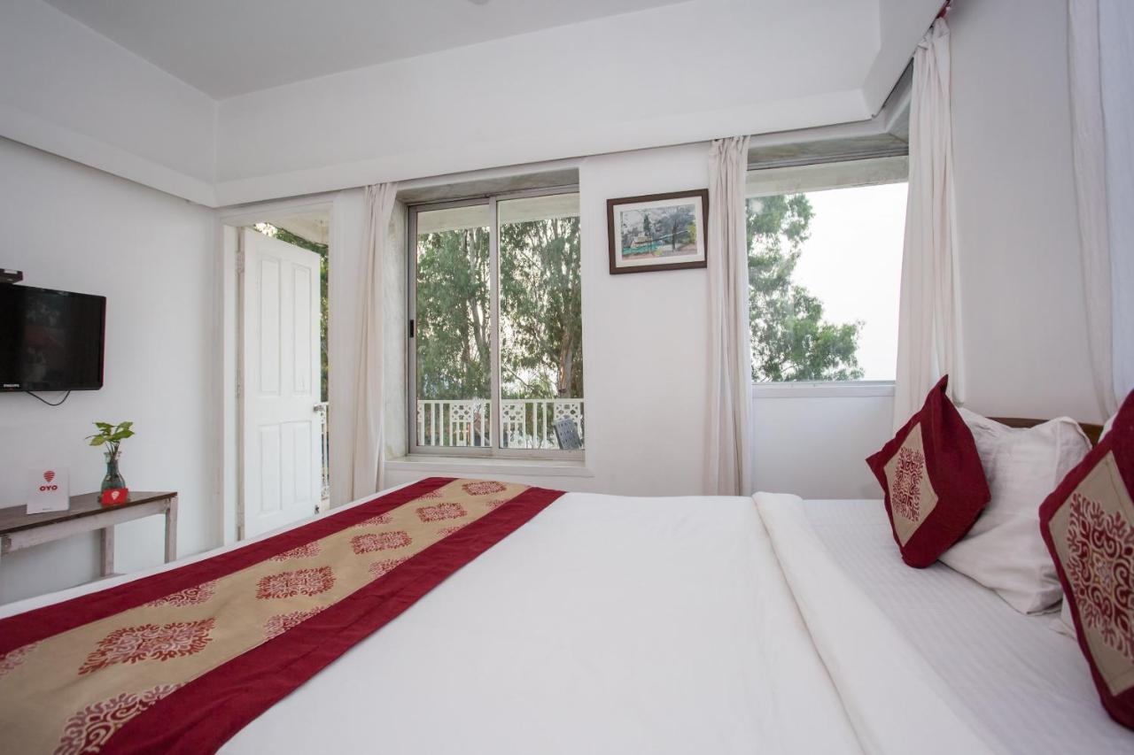 Oyo Flagship Hotel Silver Nest 潘奇加尼 外观 照片
